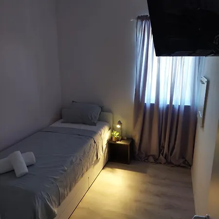 Paola -